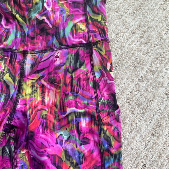 Lululemon 7/8 leggings - Picture 2 of 3